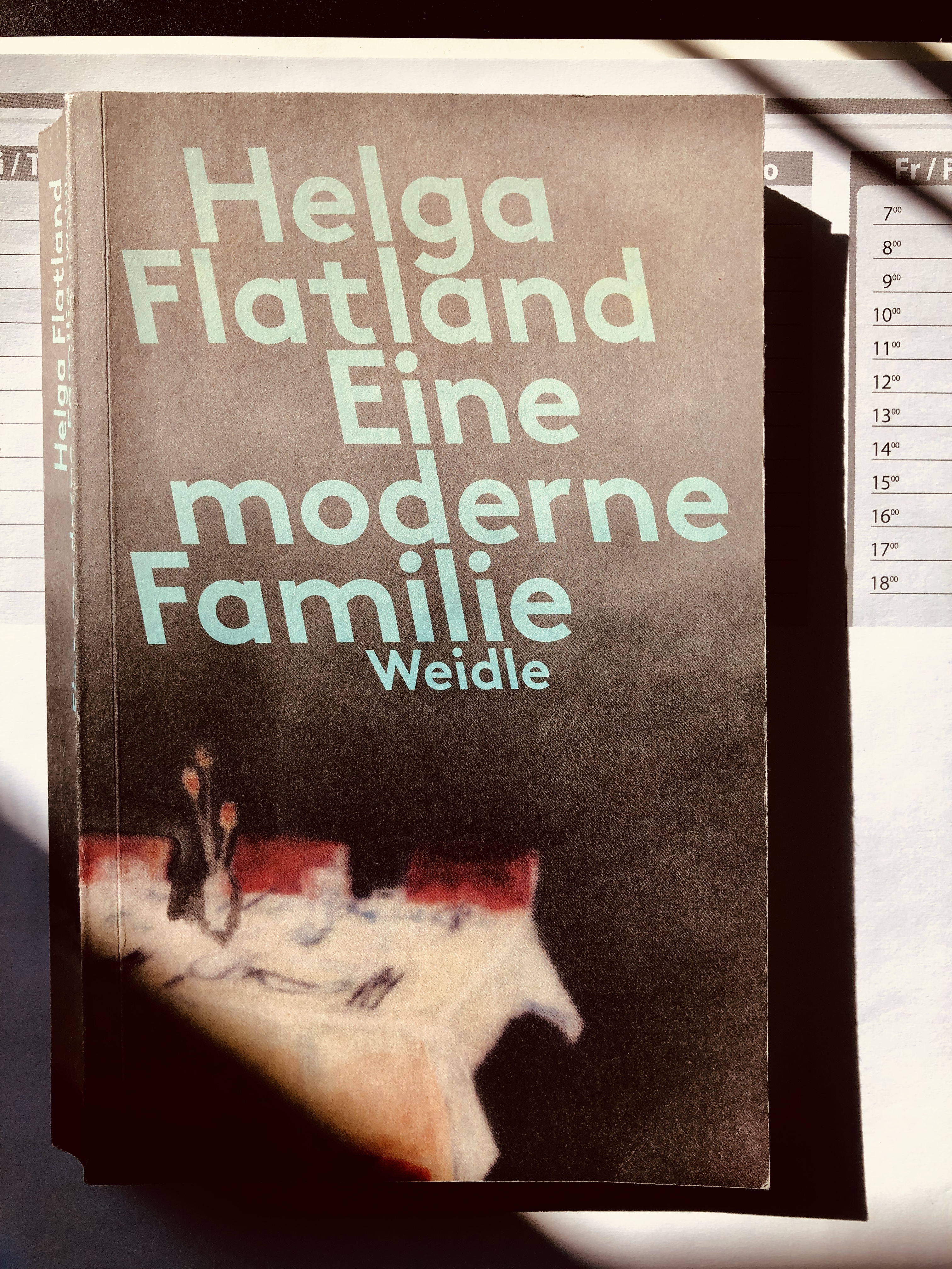 Helga Flatland, Eine moderne Familie Mona Lisa Blog